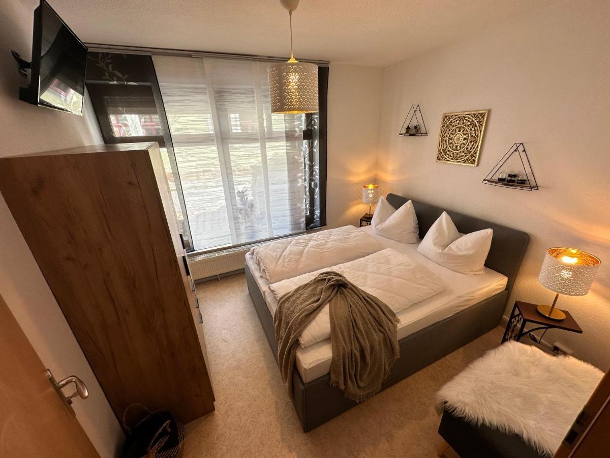 Appartement Naumburger Charme "Goldener Steiger" à Naumbourg Extérieur photo